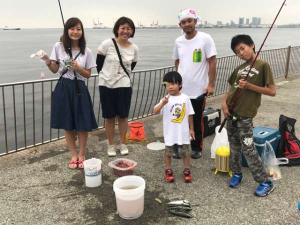 ご家族で釣り簡単に楽しめます 南芦屋浜ベランダ フィッシングマックス 関西の釣果 大阪 神戸 和歌山の釣果情報