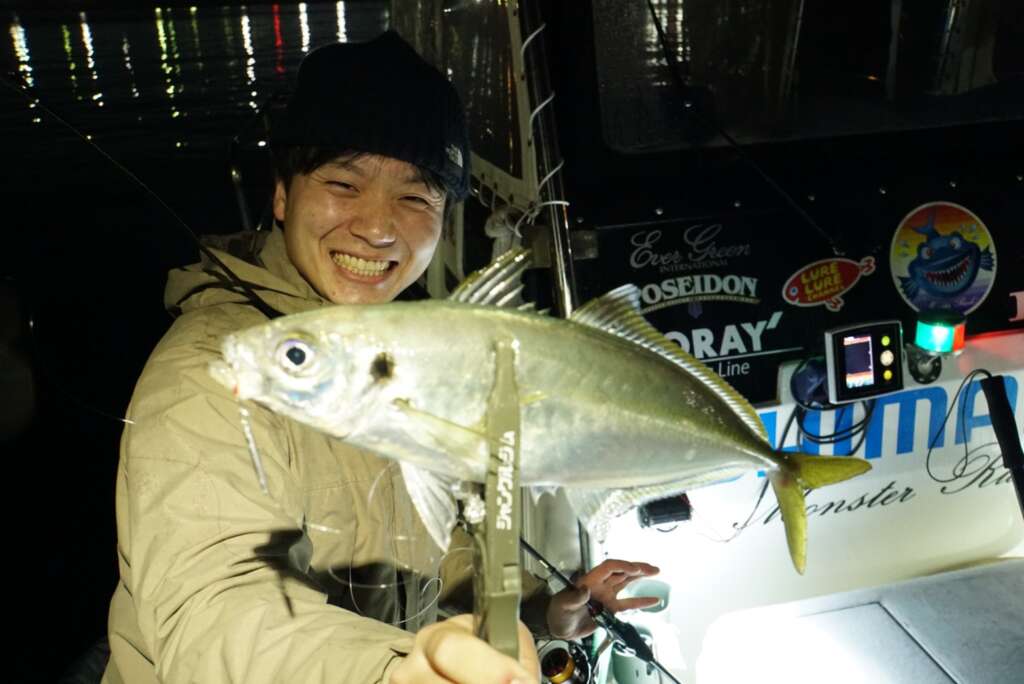 新作マイクロジグで良型アジ フィッシングマックス 関西の釣果 大阪 神戸 和歌山の釣果情報