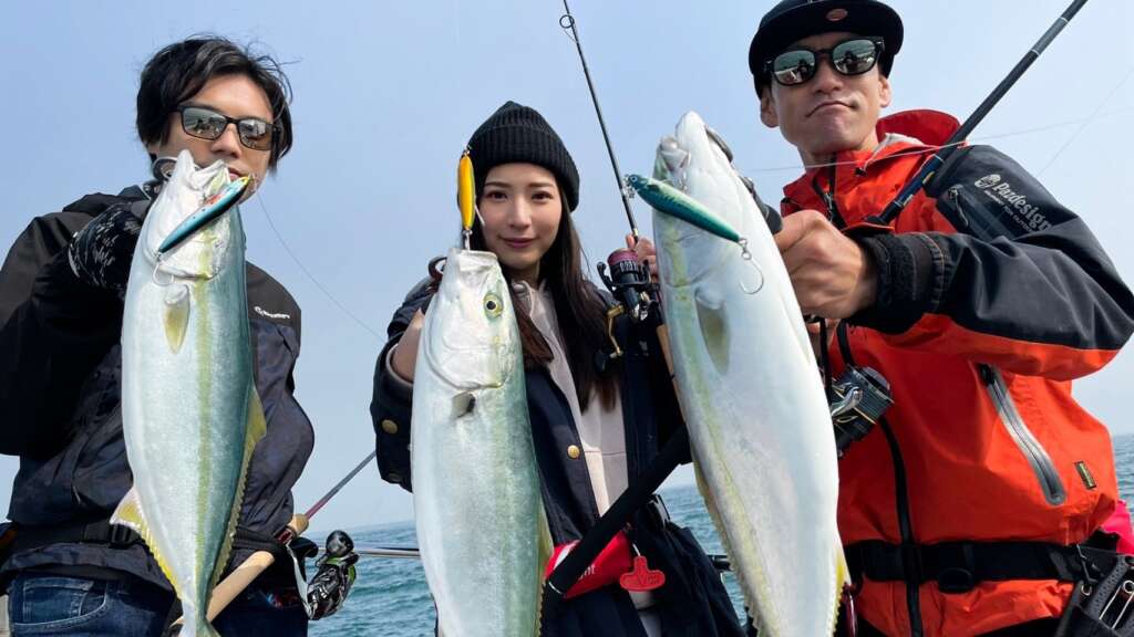 青物入れ食い中 このルアー 最強すぎる フィッシングマックス 関西の釣果 大阪 神戸 和歌山の釣果情報