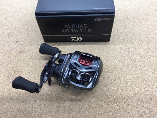 Daiwa アルファスair tw 7.1L - リール